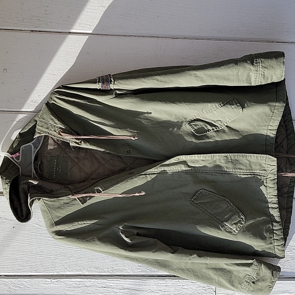 Aeropostale khaki Jacket Size Medium Quilted Lining Coat Gorpcore Lightweight
